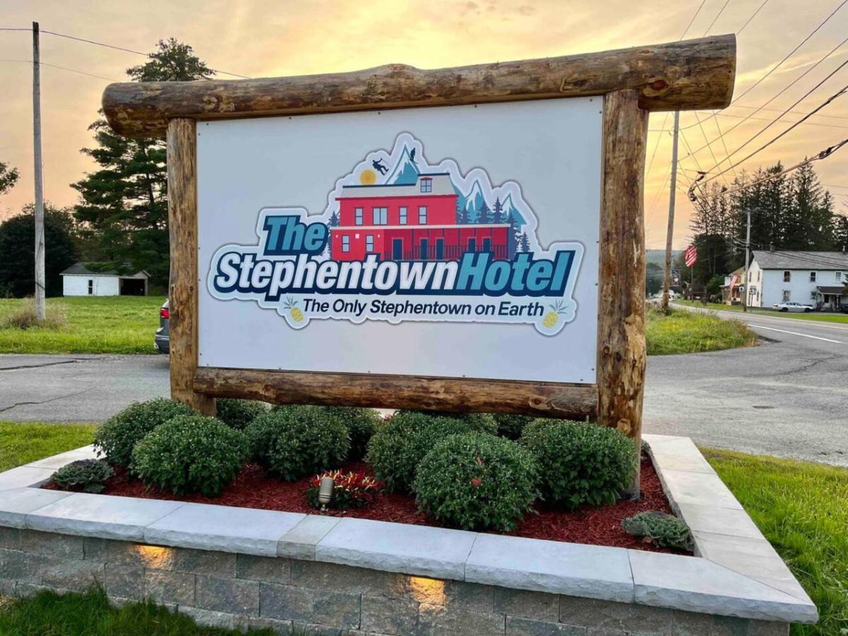 2 Bed Berkshire Getaway Minutes To Jiminy Peak Ski Ханкок Екстериор снимка